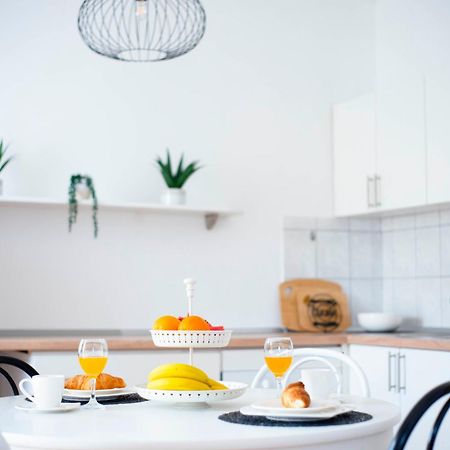 Apartman Karla Sinj Εξωτερικό φωτογραφία