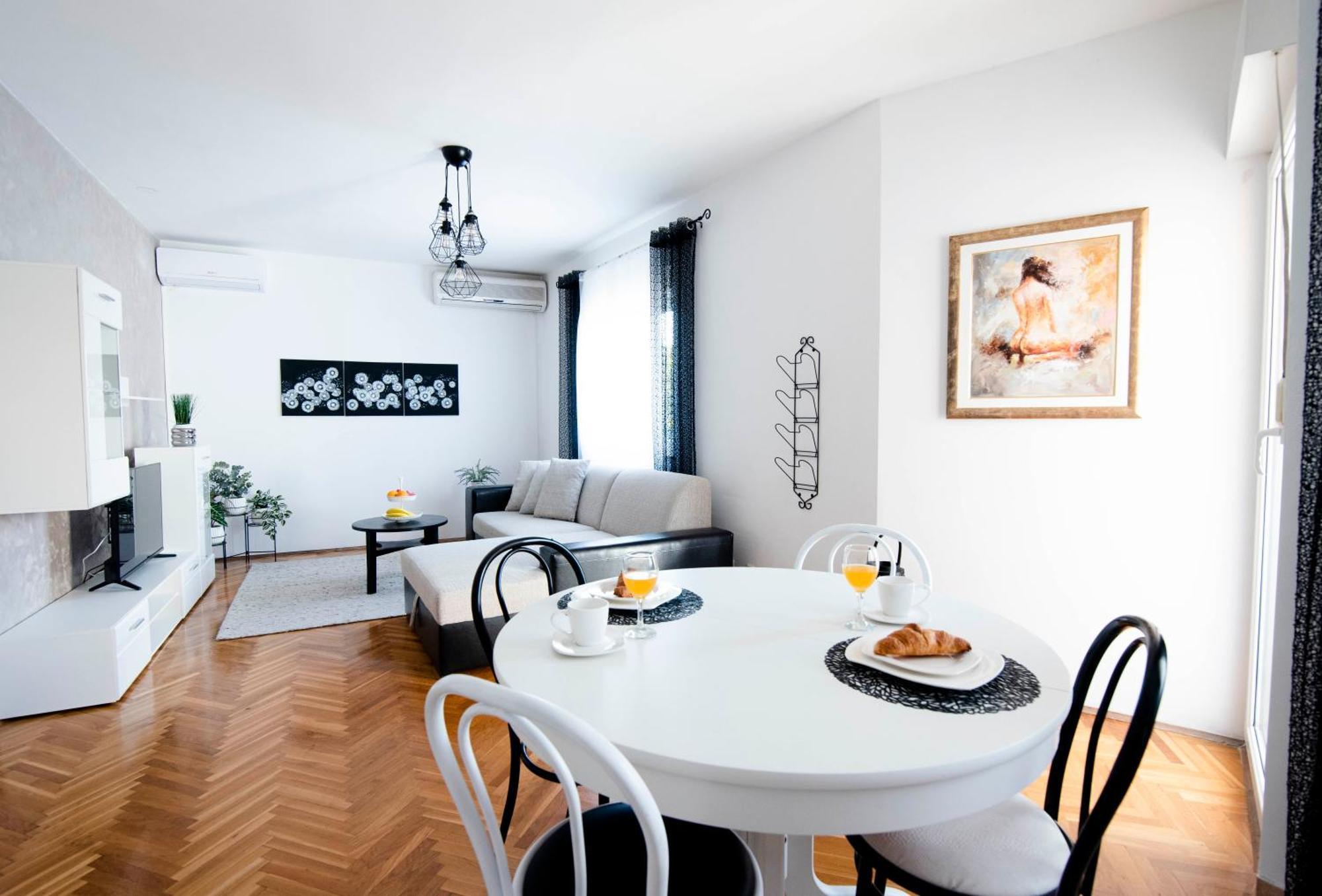 Apartman Karla Sinj Εξωτερικό φωτογραφία