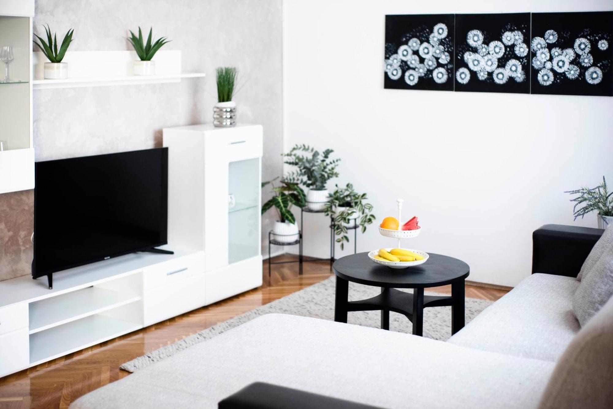 Apartman Karla Sinj Εξωτερικό φωτογραφία