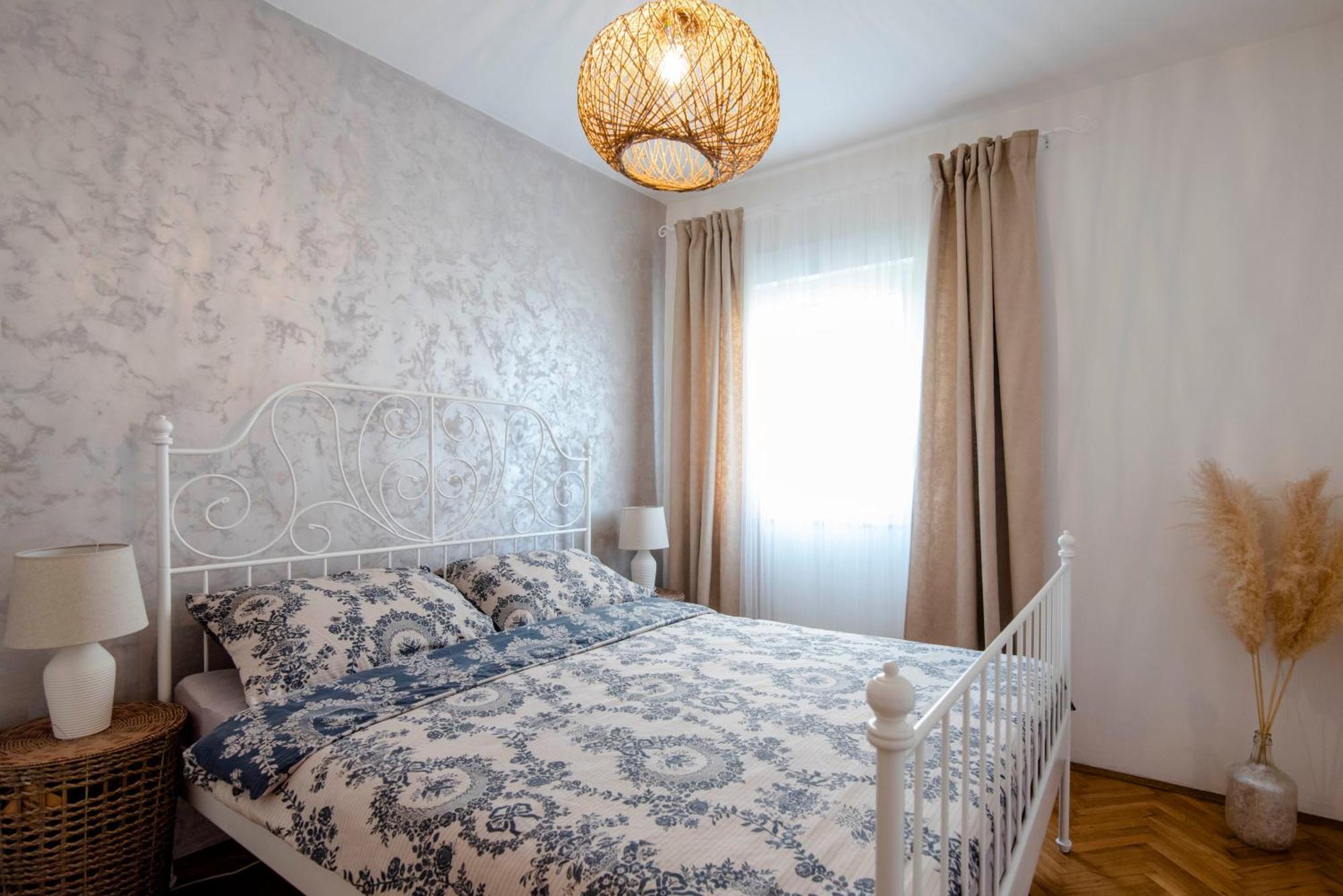 Apartman Karla Sinj Εξωτερικό φωτογραφία
